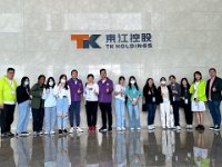 9.參觀「東江集團控股有限公司」，讓我們認識到內地的工業發展及青年就業的情況。