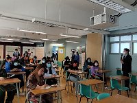 IMG 20230317 135505  家長會見班主任前，先由本校陳志文副校長講解學校近期發展。